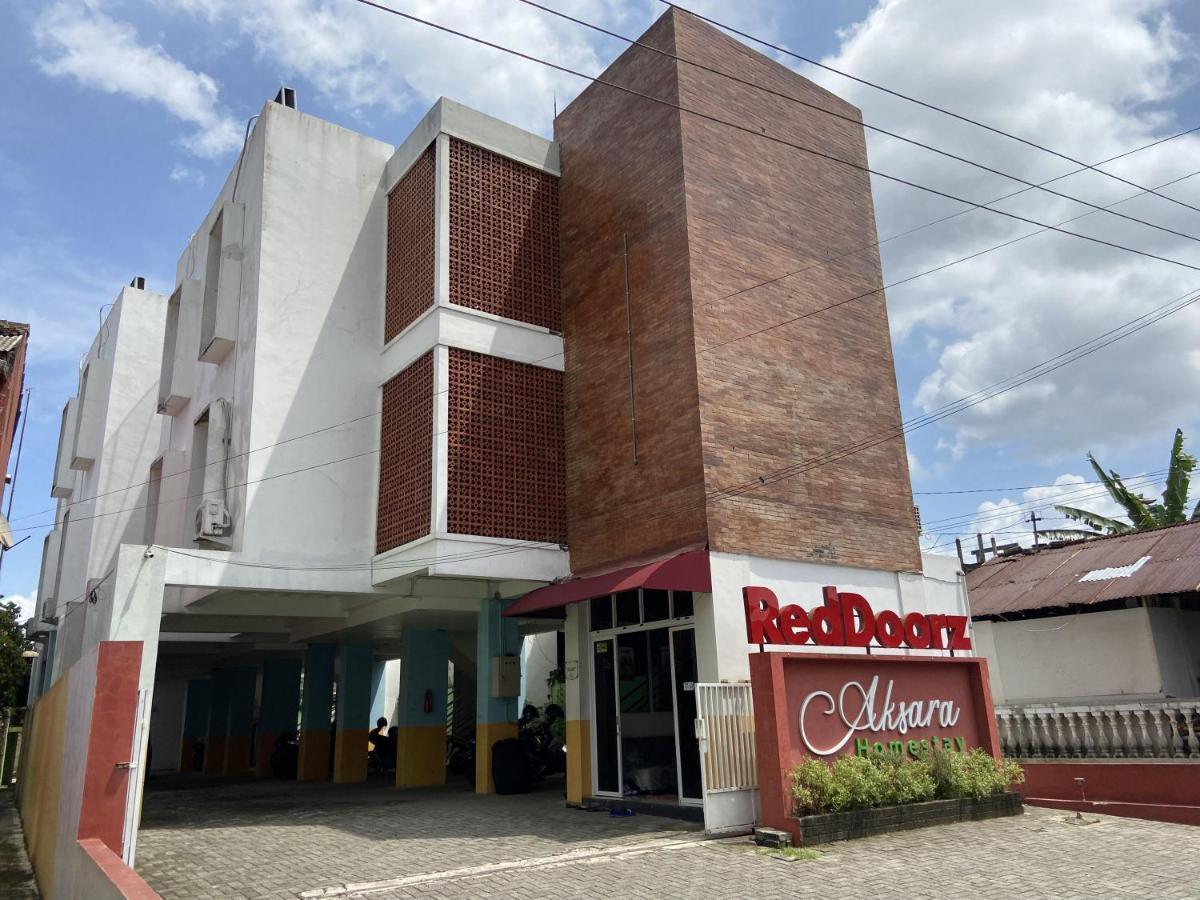 Reddoorz Near Rsud Margono Purwokerto 3 Hotel Exterior photo