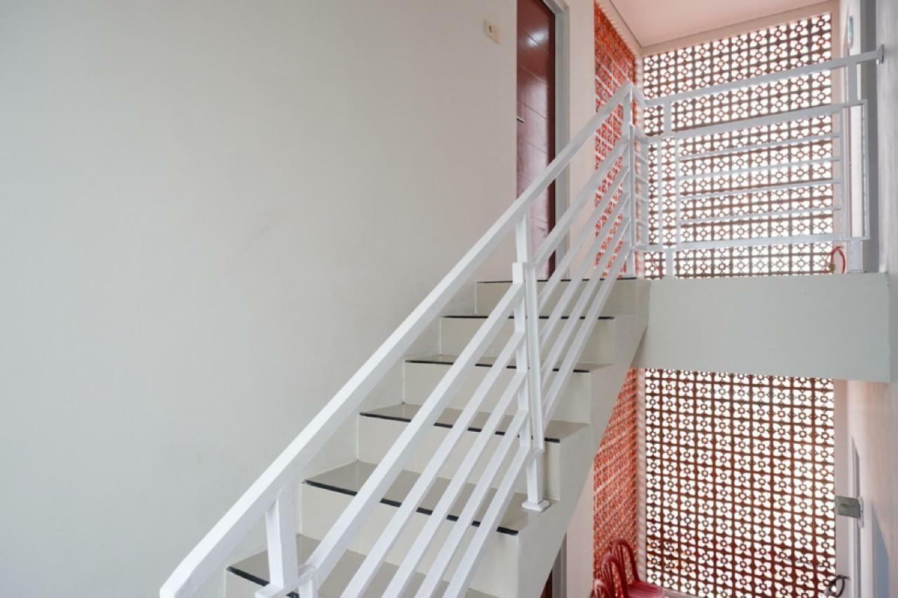 Reddoorz Near Rsud Margono Purwokerto 3 Hotel Exterior photo